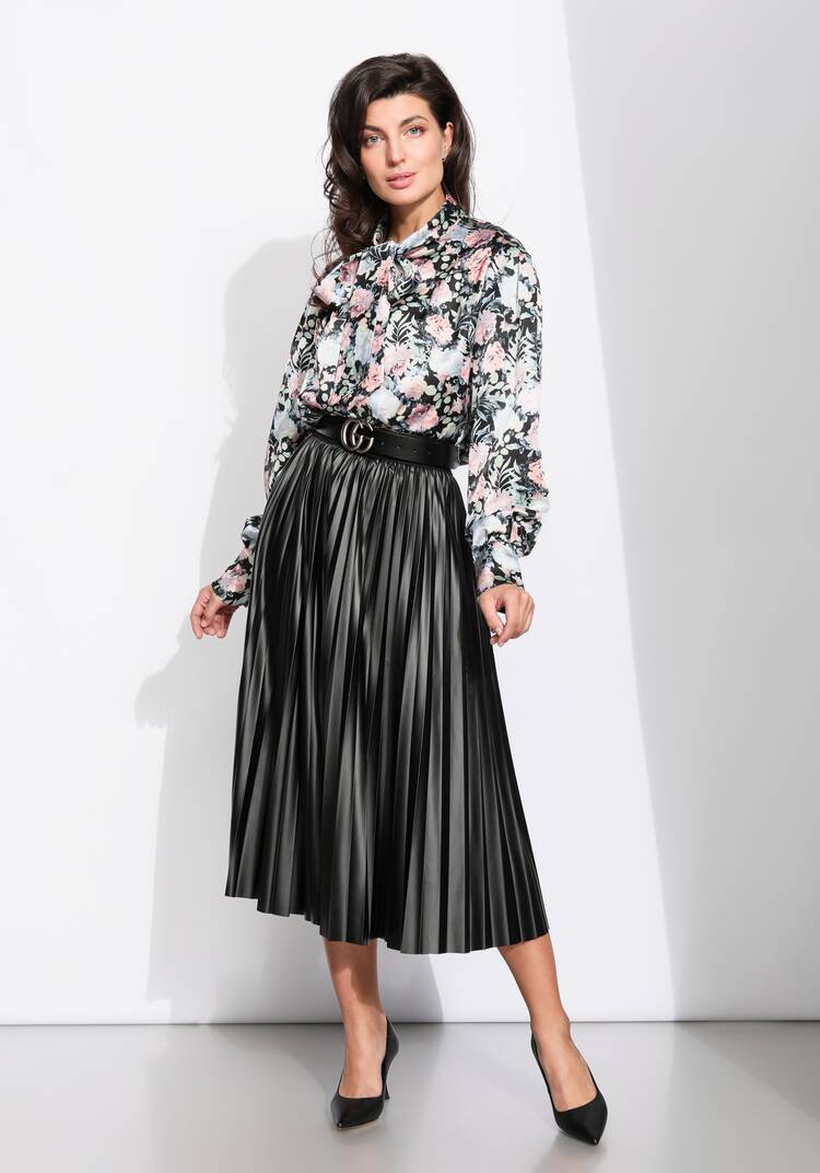 Блуза прямого силуэта с бантом шир.  750, рис. 22