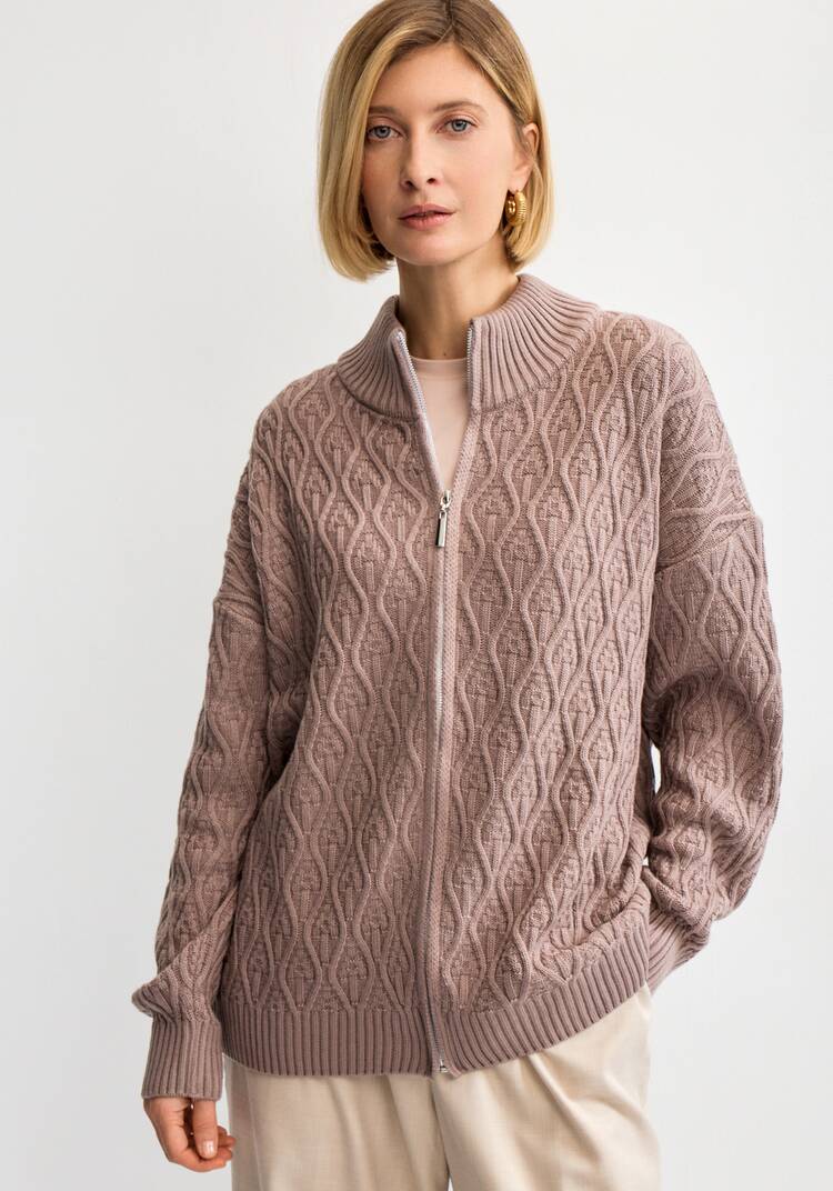 Кардиган на молнии с вязкой в виде ромбов шир.  750, рис. 21