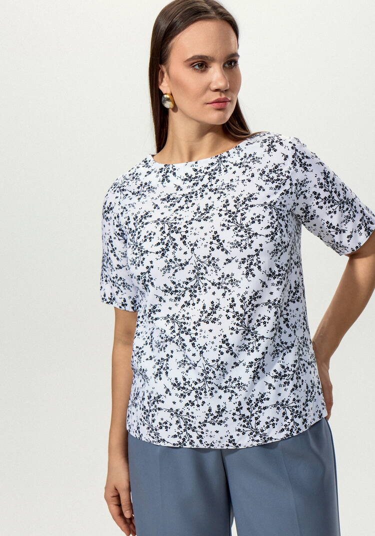 Блуза с пуговицей по спинке шир.  750, рис. 7