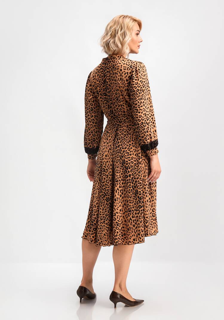 Платье с кружевом и анималистичным принтом шир.  750, рис. 3