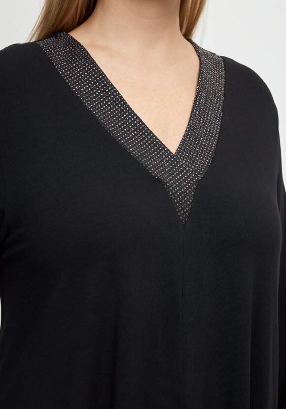 Туника свободного силуэта с втачным рукавом шир.  580, рис. 16