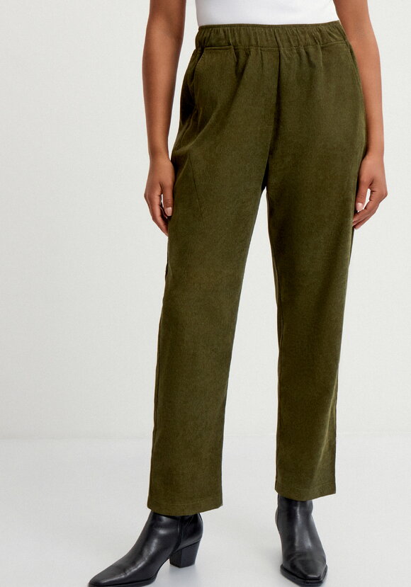 Брюки бананы на резике по поясу шир.  580, рис. 12