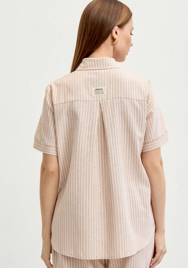 Блуза на пуговицах в вертикальную полоску шир.  750, рис. 3