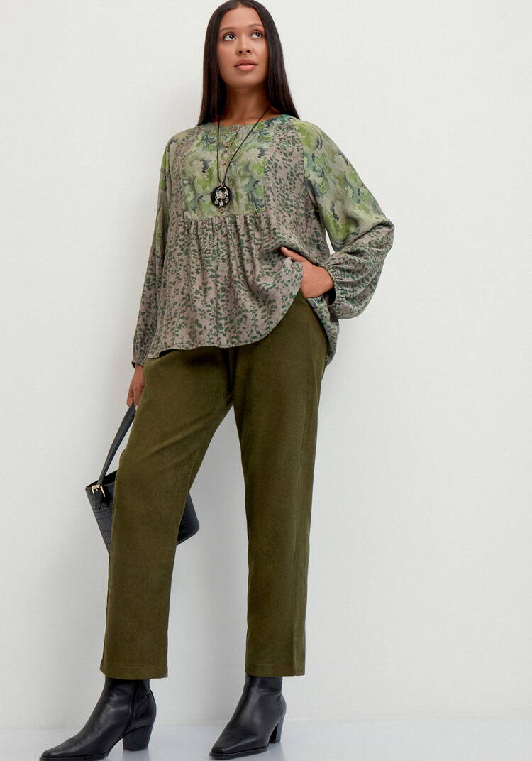 Блуза  с комбинированным принтом шир.  750, рис. 9