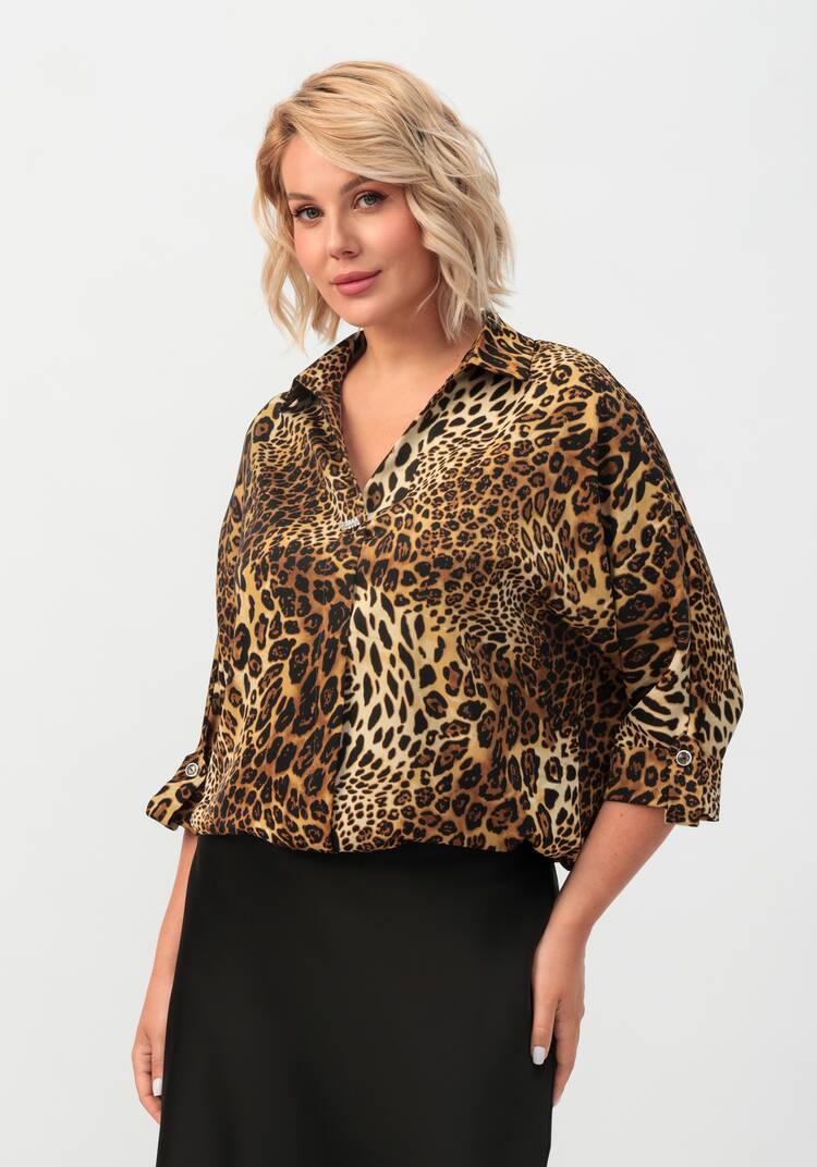 Блуза с патами на рукавах и брошью шир.  750, рис. 7