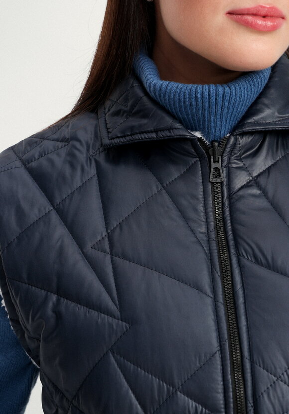 Жилет двусторонний стеганый шир.  580, рис. 13