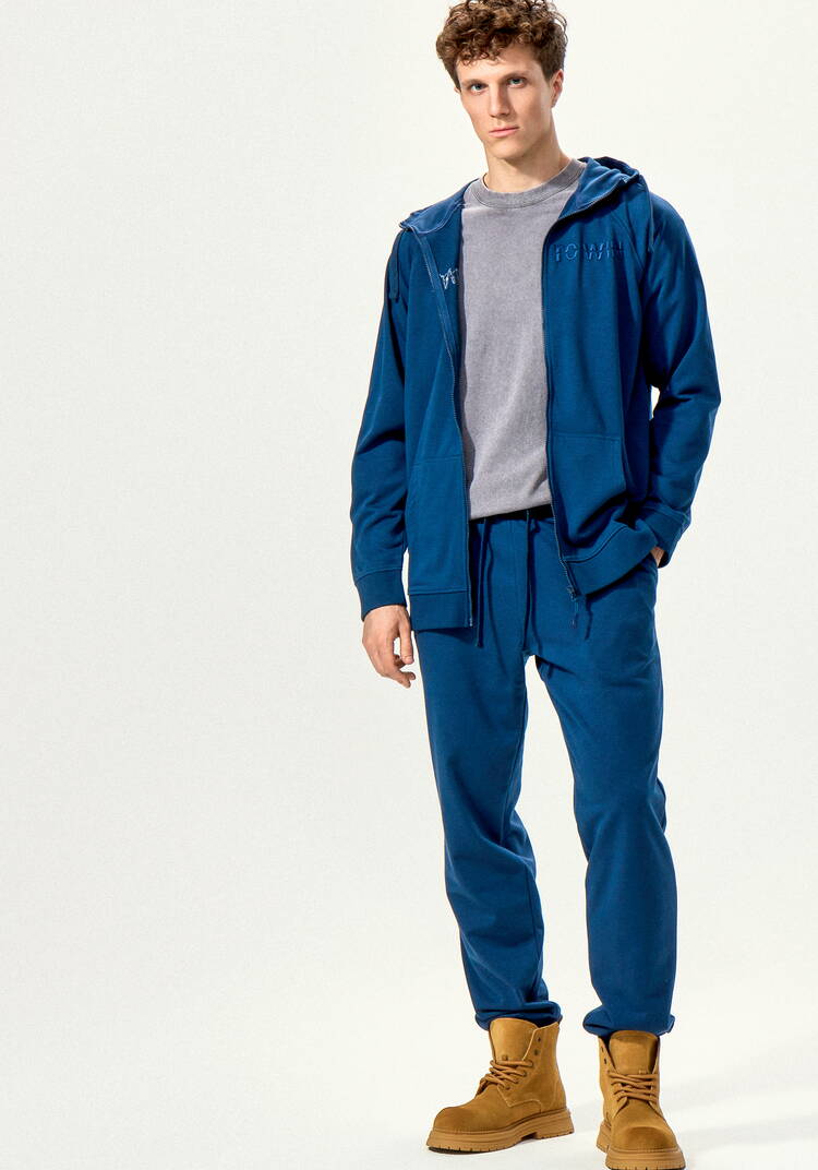 Брюки с карманами и манжетами по низу шир.  750, рис. 24