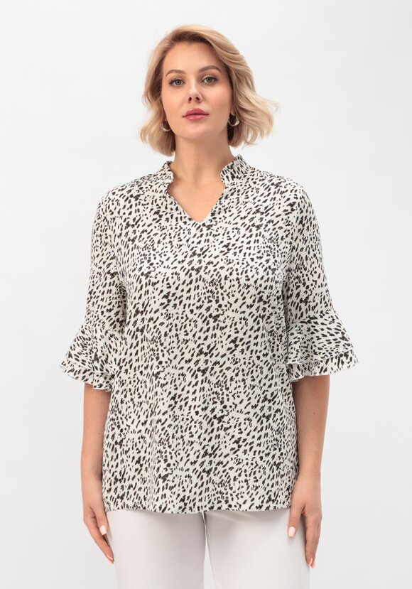 Блуза с воланами и воротником-стойкой шир.  580, рис. 4