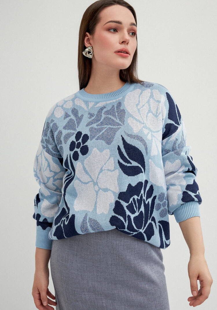 Джемпер прямого силуэта и цветочным принтом шир.  750, рис. 15