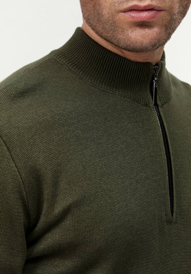 Джемпер с воротником-стойкой на молнии шир.  750, рис. 6