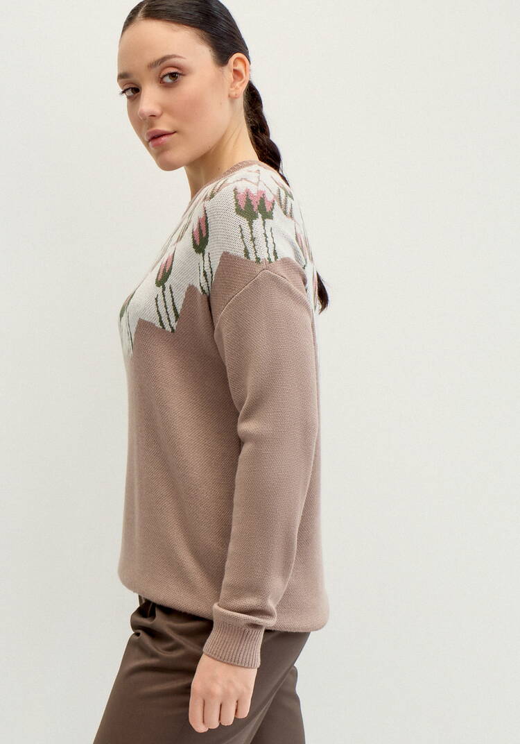 Джемпер с цветочным рисунком по горловине шир.  750, рис. 3