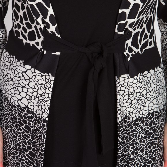 Блуза с эффектом двойки и монохромным принтом шир.  580, рис. 16