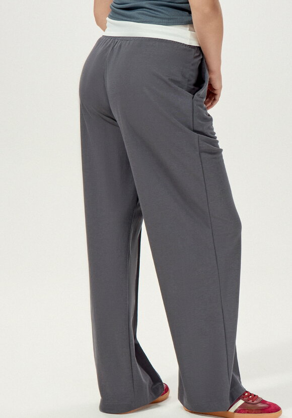 Брюки со стрелками свободного кроя шир.  580, рис. 11