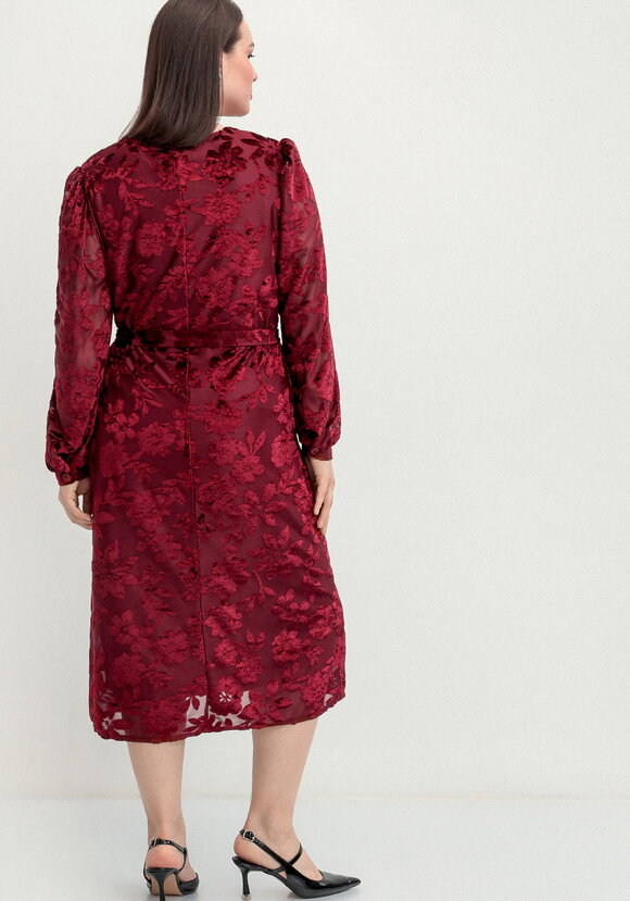 Платье с цветами из бархата шир.  580, рис. 3