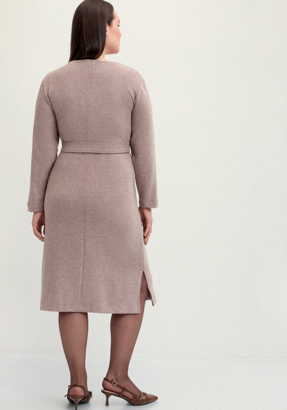 Платье трикотажное с поясом шир.  580, рис. 12