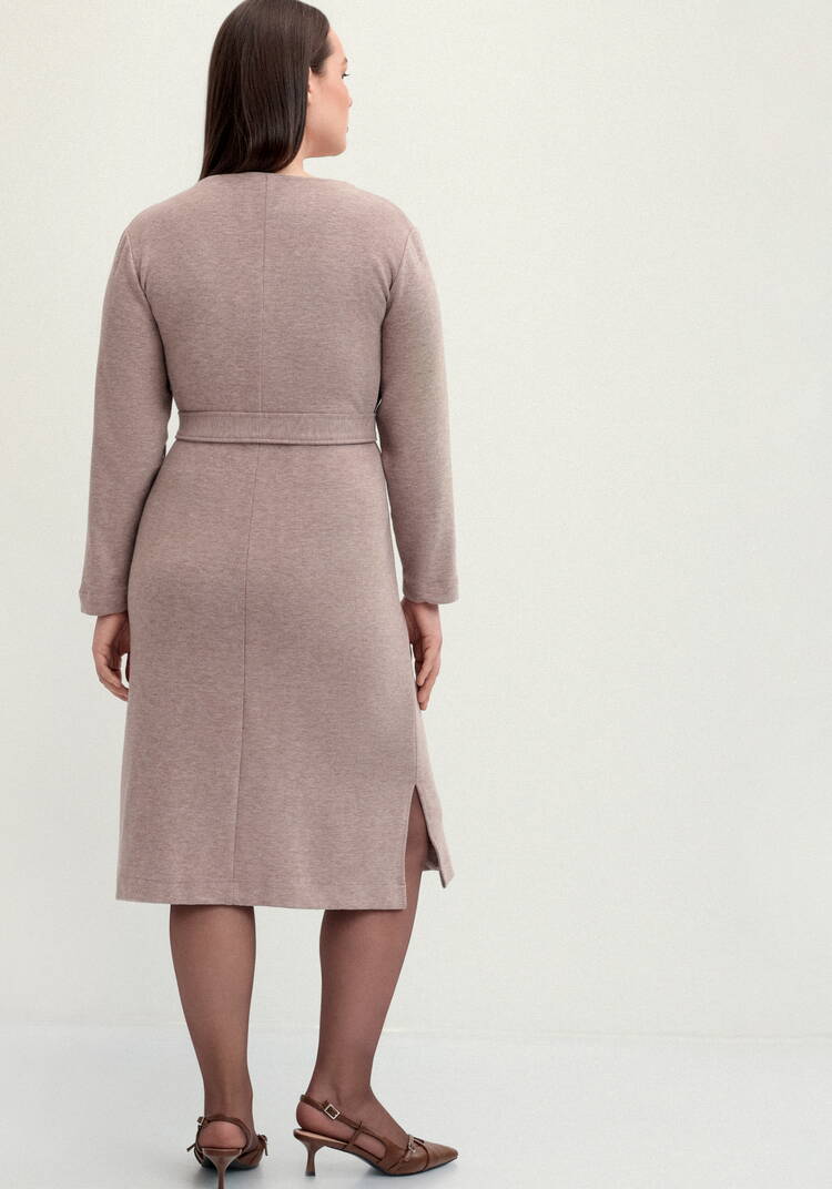 Платье трикотажное с поясом шир.  750, рис. 12