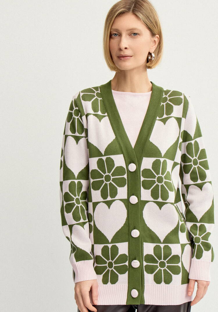 Кардиган прямой на пуговицах с рисунком шир.  750, рис. 20