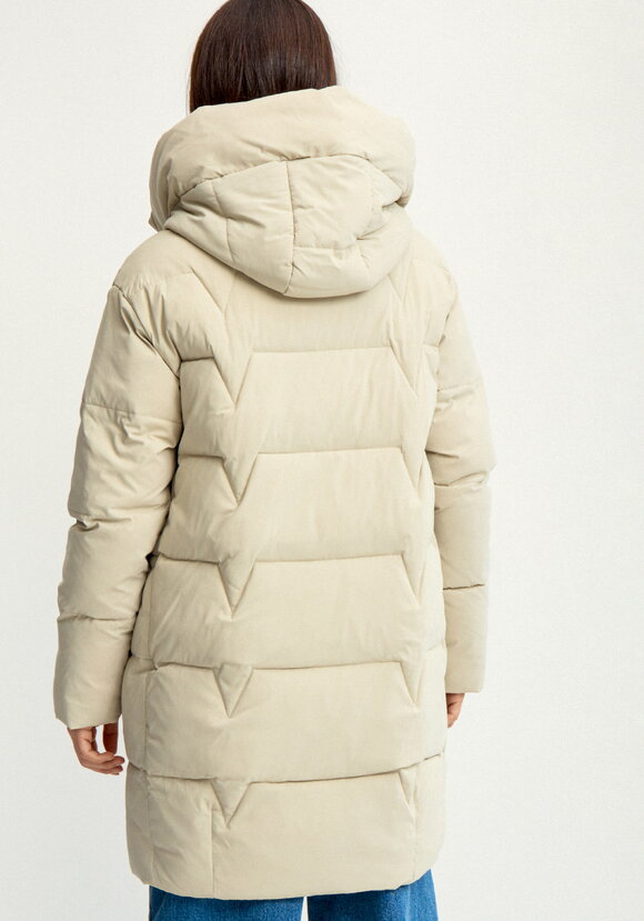 Пальто стеганое с меховой отделкой шир.  580, рис. 12