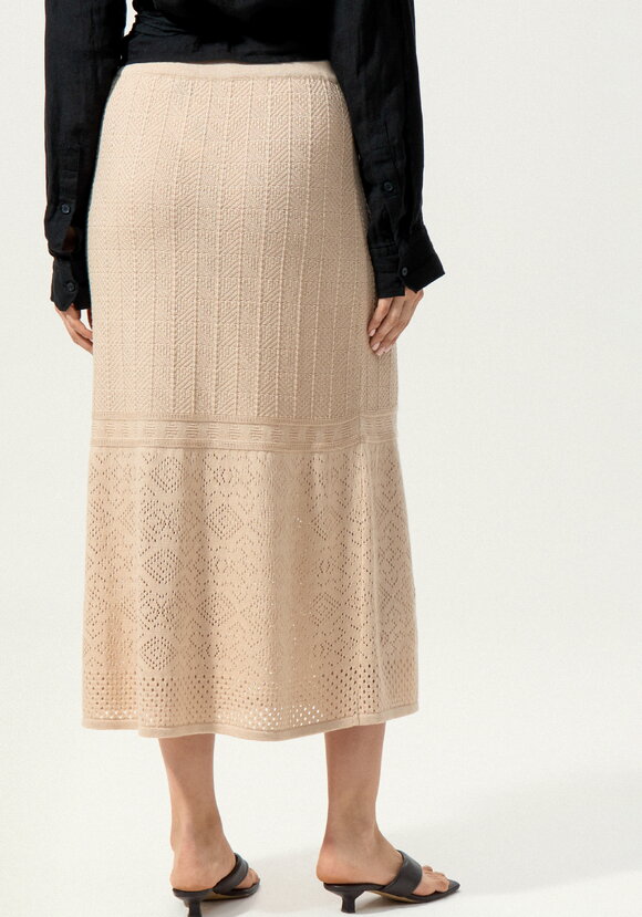 Юбка А-силуэта с каскадным рисунком шир.  580, рис. 3