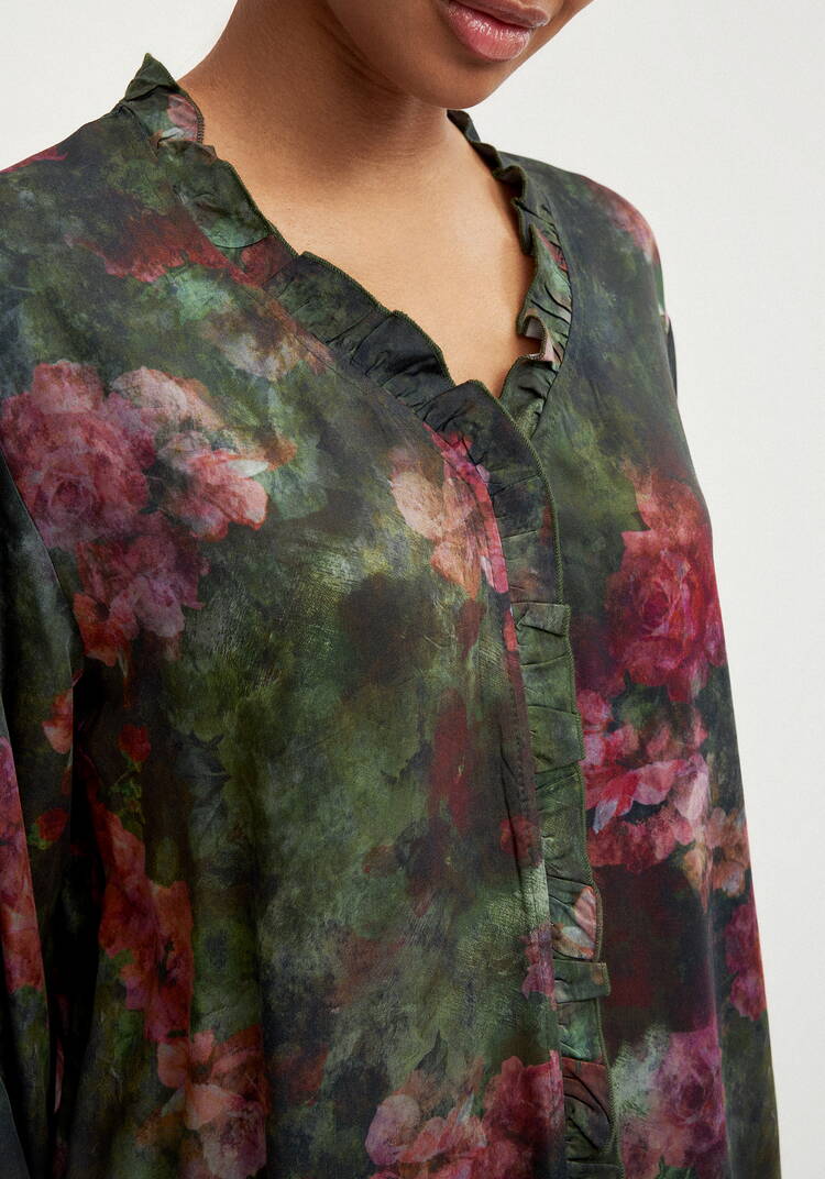 Блуза с потайной застежкой шир.  750, рис. 5