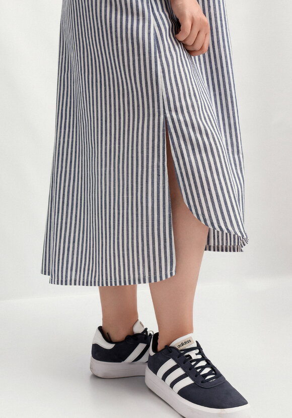 Платье-рубашка в полоску прямого силуэта шир.  580, рис. 15