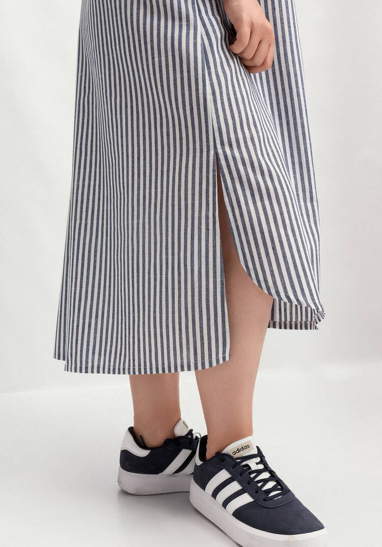 Платье-рубашка в полоску прямого силуэта шир.  750, рис. 15