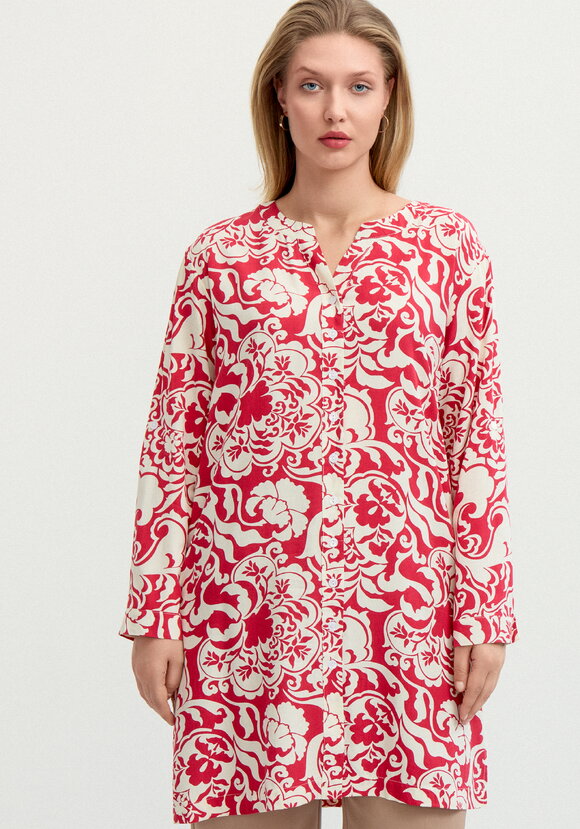 Блуза удлинённая с карманами шир.  580, рис. 20