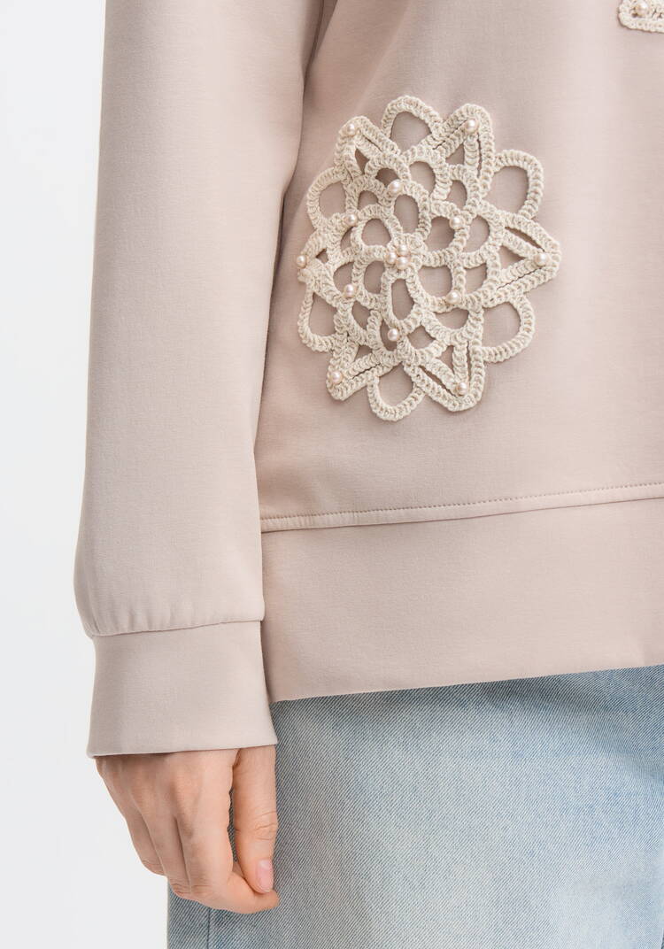 Свитшот с обьемным декором шир.  750, рис. 11