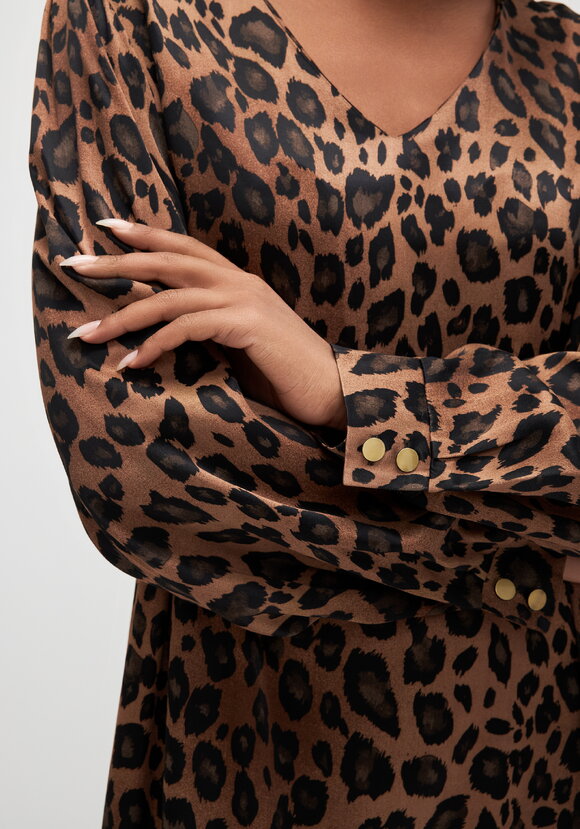 Платье Наталья шир.  580, рис. 5