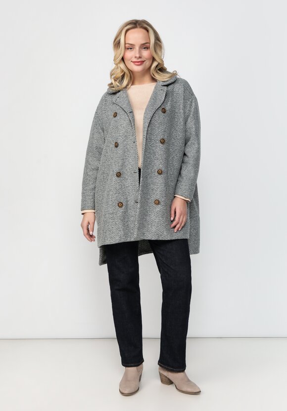 Полупальто свободного кроя шир.  580, рис. 13