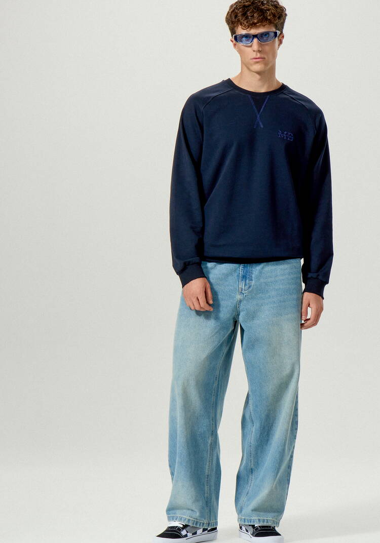 Свитшот с вышивкой на груди шир.  750, рис. 7