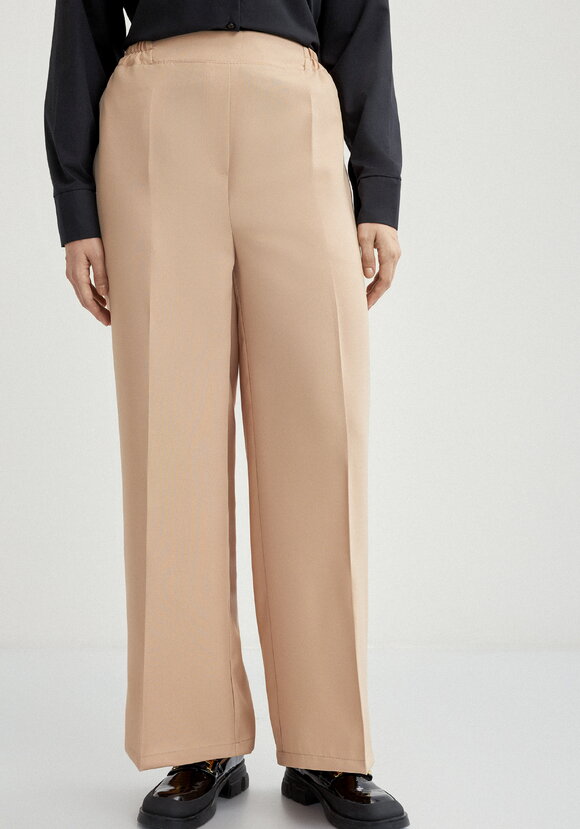 Брюки на эластичной ленте свободного кроя шир.  580, рис. 21