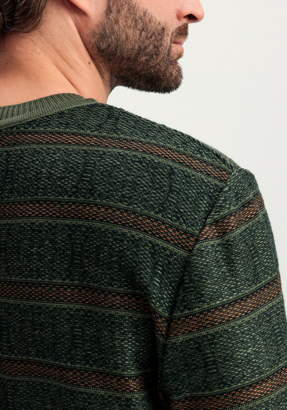 Джемпер в полоску с контрастными манжетами шир.  580, рис. 33