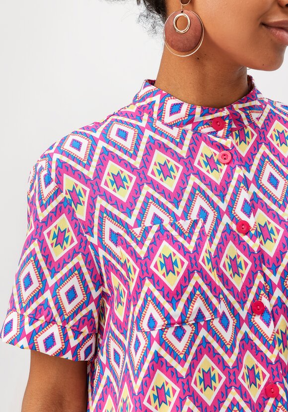 Блуза с геометрическим рисунком шир.  580, рис. 6