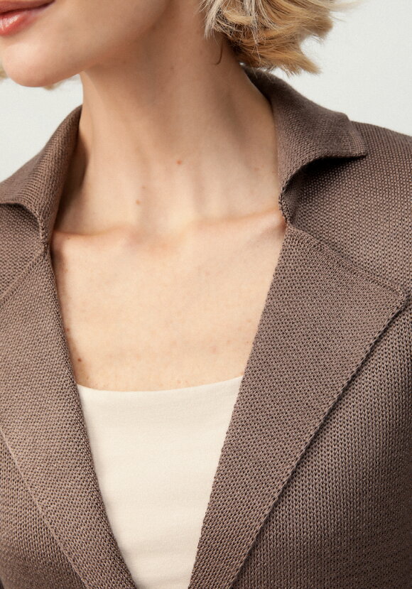 Пиджак с английским воротником шир.  580, рис. 14