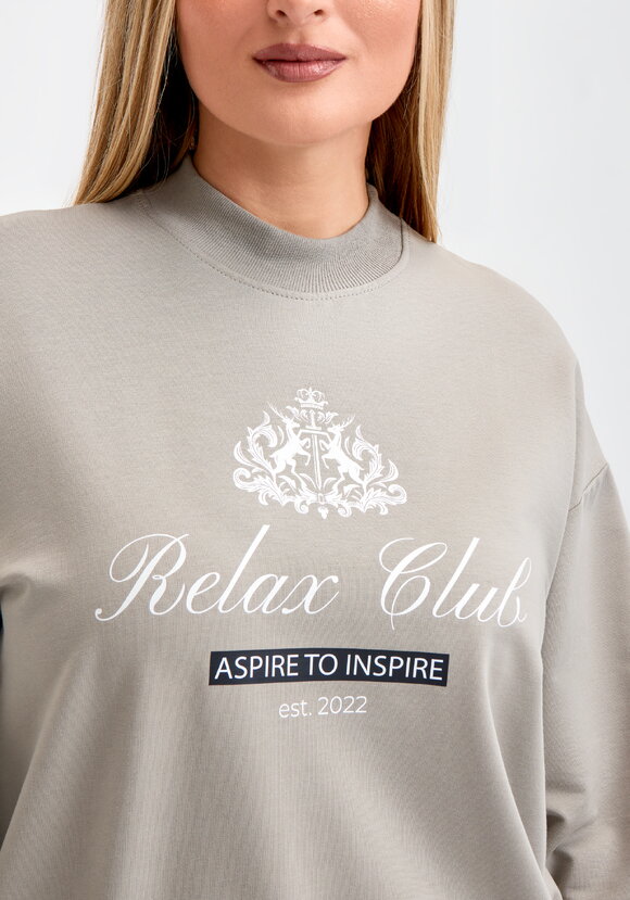 Толстовка Адель шир.  580, рис. 18