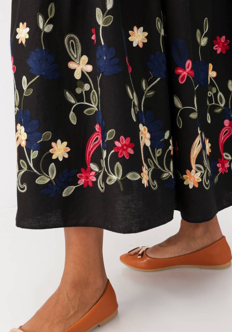 Платье ярусное с цветочной вышивкой шир.  750, рис. 12