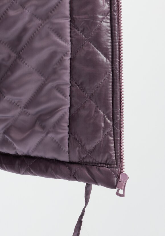 Куртка стёганая с капюшоном шир.  580, рис. 49