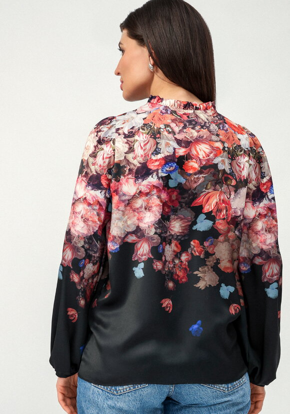 Блуза из принтованного искусственного шёлка шир.  580, рис. 11