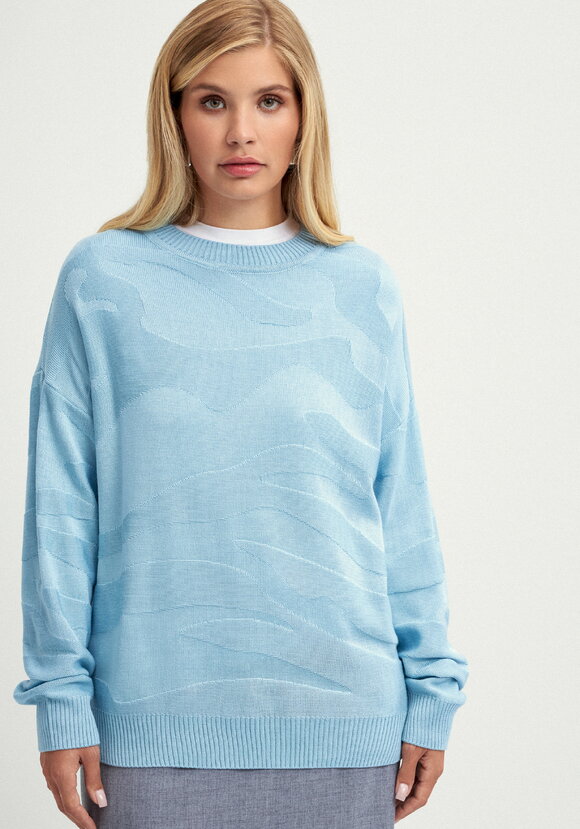 Джемпер с 3D-рисунком шир.  580, рис. 22