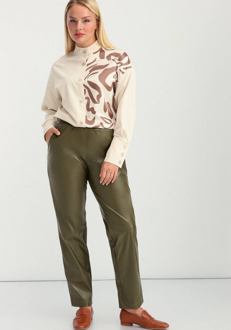 Брюки из экокожи прямые на резинке шир.  750, рис. 11