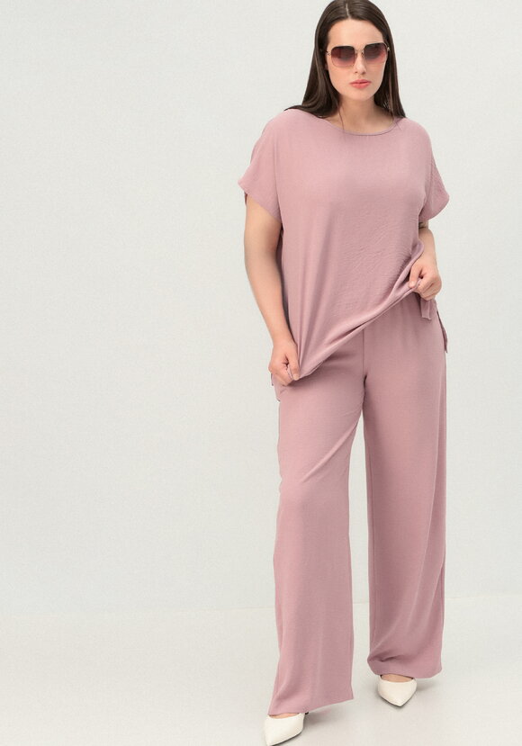 Брюки с карманами, свободного кроя шир.  580, рис. 27