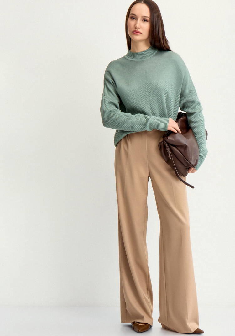 Джемпер с горлом и со спущенным плечом шир.  750, рис. 9