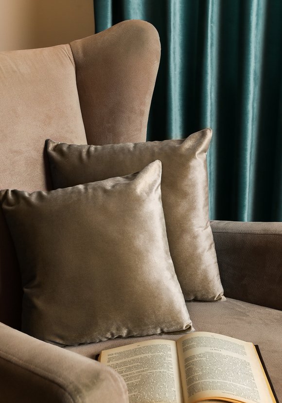 Подушка декоративная Велюр шир.  580, рис. 2