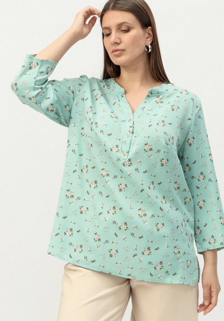 Блуза на пуговицах и разрезами по бокам шир.  750, рис. 10