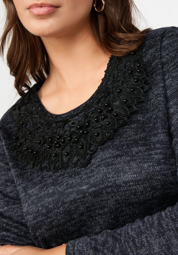 Блуза с ажурным воротником шир.  580, рис. 11