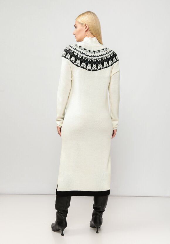 Платье вязаное со скандинавским рисунком шир.  580, рис. 10