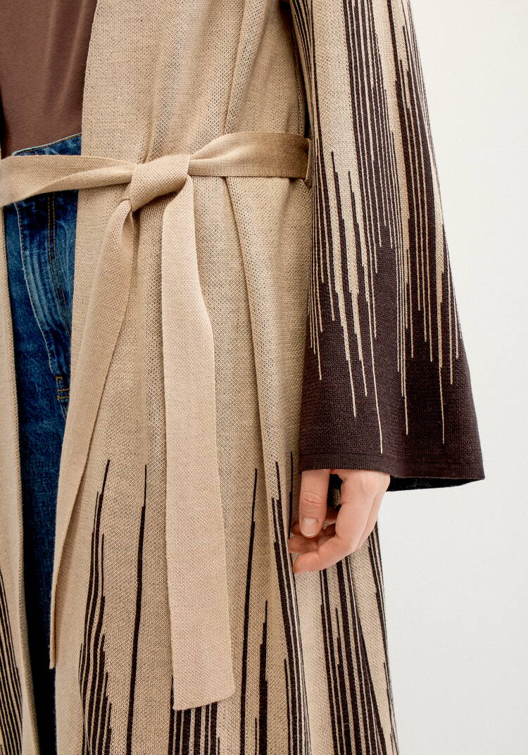 Кардиган удлиненный с принтом-абстракцией шир.  750, рис. 5