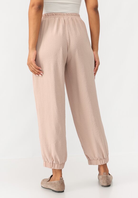 Брюки комфортные свободного кроя шир.  580, рис. 24