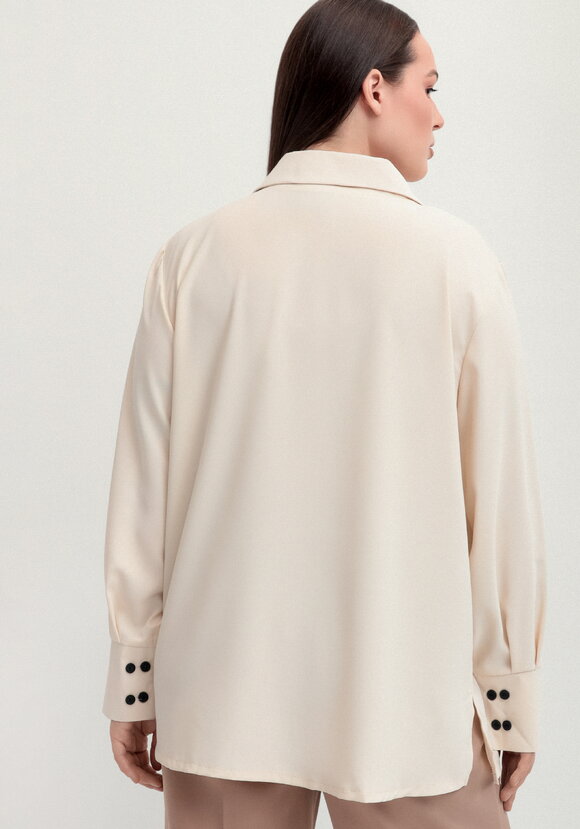 Рубашка с контрастными пуговицами шир.  580, рис. 12